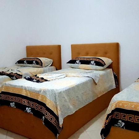 Home Flori&Vili Shkoder Bagian luar foto